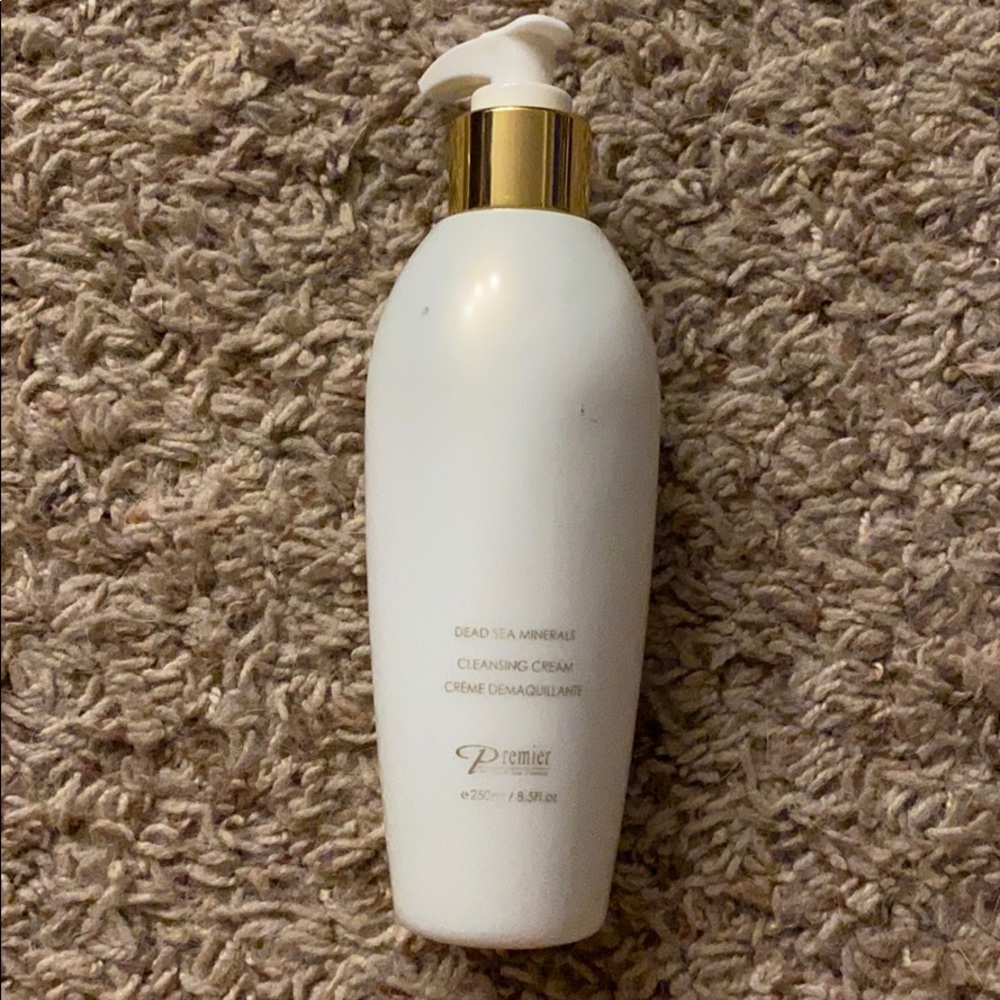Premier Cleansing Cream